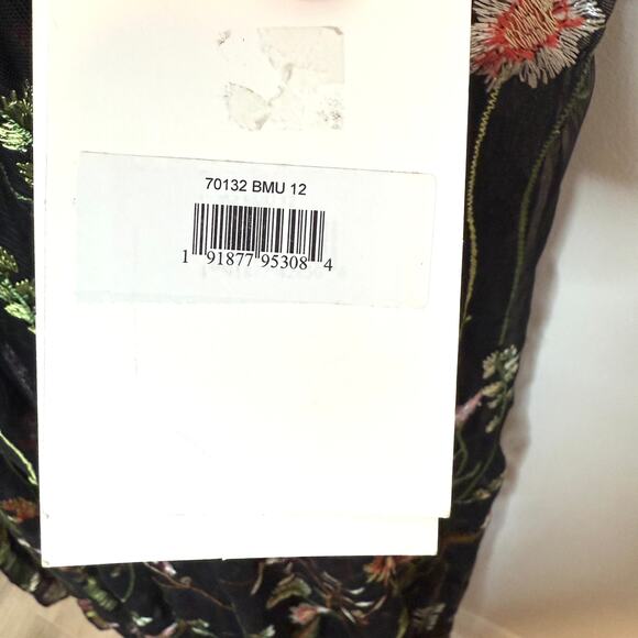 Mac Duggal Floral Embroidered Sleeveless A Line Gown Black Multi 70132 12 New - Picture 14 of 14